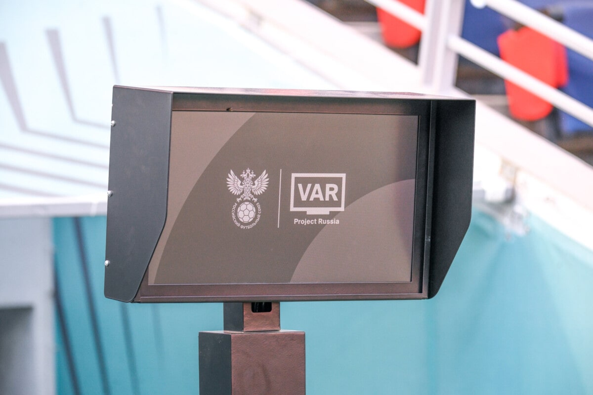 Система VAR в футболе: принцип работы, применение и влияние на игру - 3
